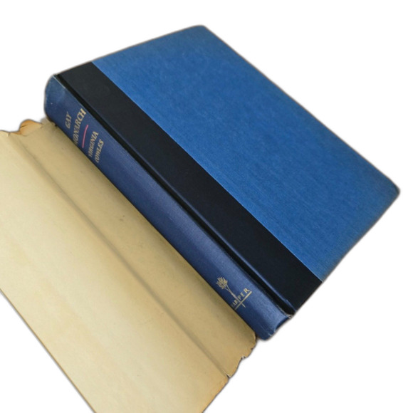 Gay Monarch The Life and Pleasures of Edward VII By Virginia Cowles; 1956 - Picture 2 of 7